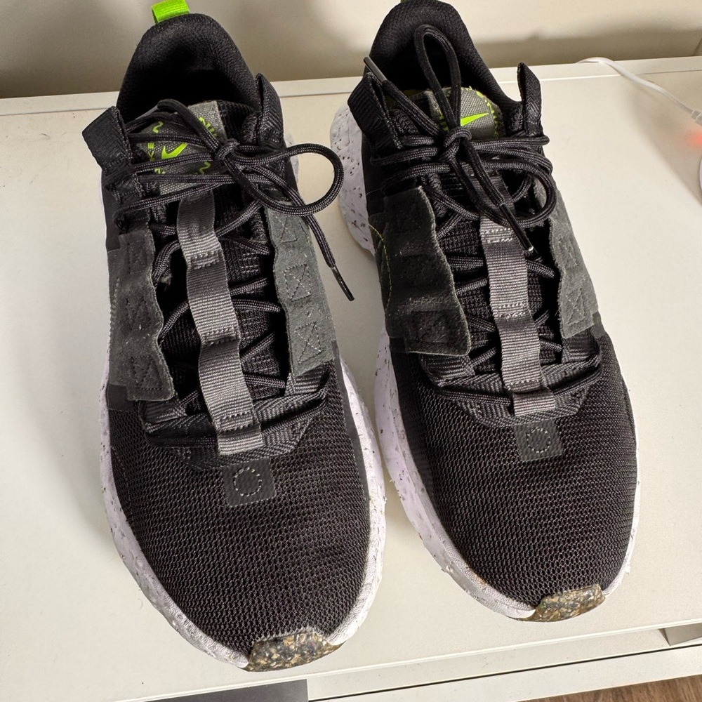 Nike Crater Impact SE Athletic Shoes Ash Green Volt size:9